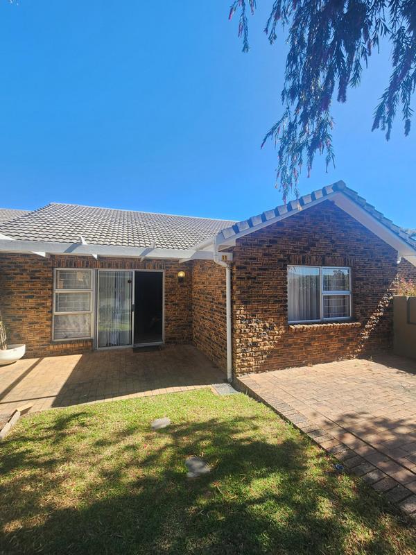 3 Bedroom Property for Sale in Tyger Valley Western Cape